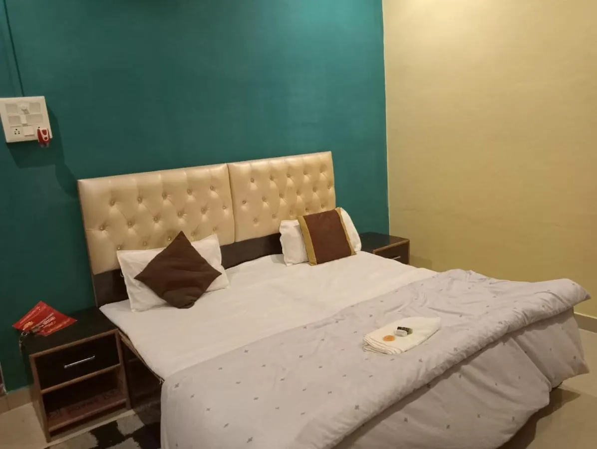 Gangotri Inn Varanasi
